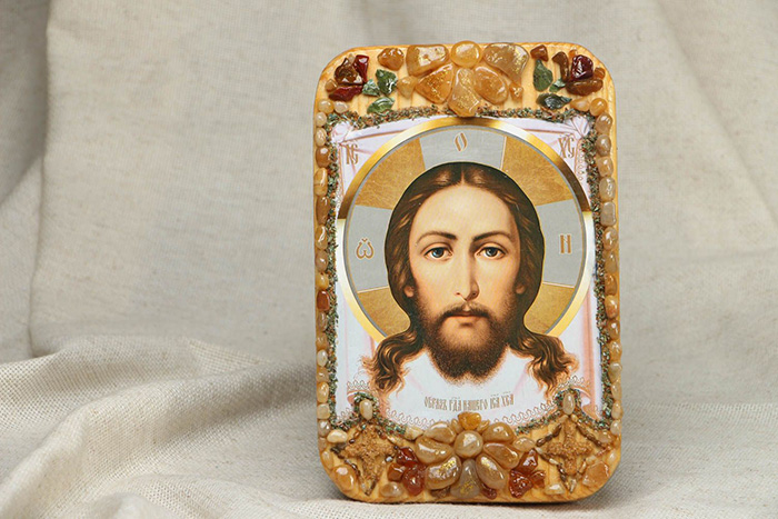 Что делать с иконой из гроба после похорон
